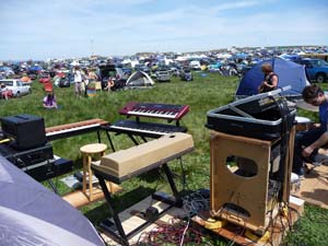 Nova Luna at the Dead at the Gorge 2009